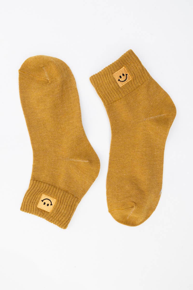 Leto Accessories - Happy Feet Embroidered Socks 🙃 - Fun Vibes