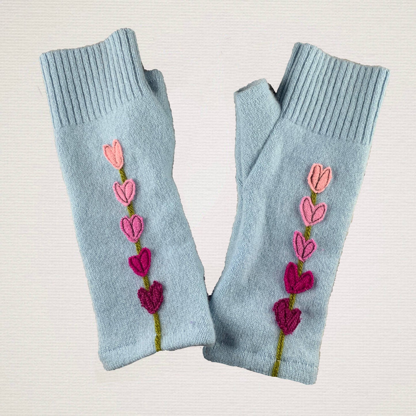 Sardine Clothing Co. - Fingerless Cashmere Gloves-Lupine