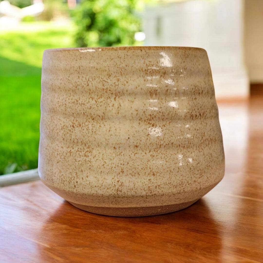MudWorks Pottery - Bee Sponge Holder