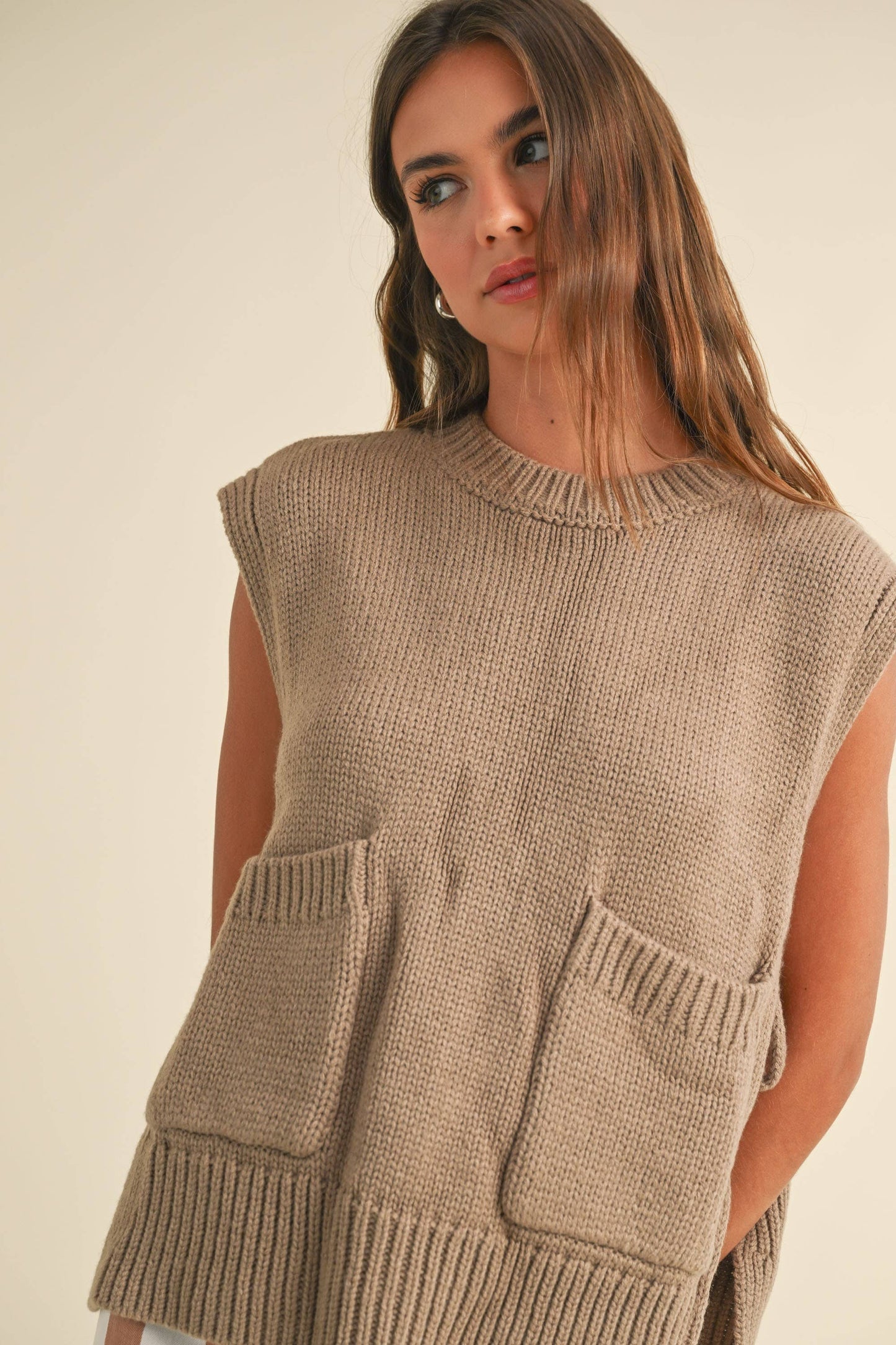 MIOU MUSE - T3851 SLEEVELESS POCKET DETAIL TIE ON THE SIDE SWEATER