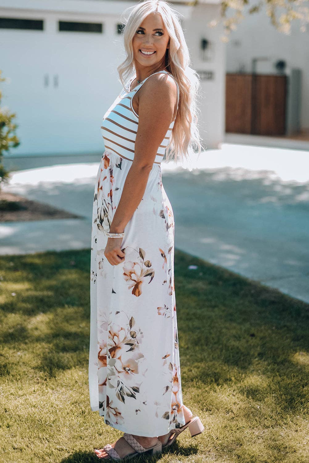Lovesoft - White Striped Floral Print Sleeveless Maxi Dress with Pocket
