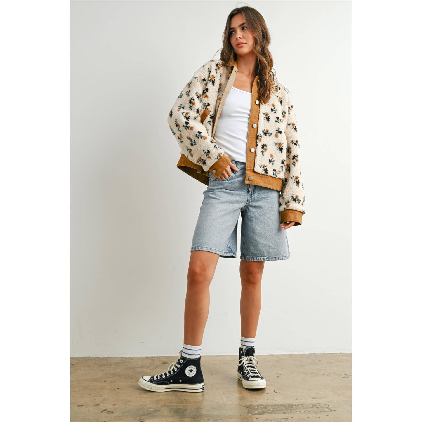 BUTTERMELON - Floral Collared Button-Down Jacket - BMJ7881