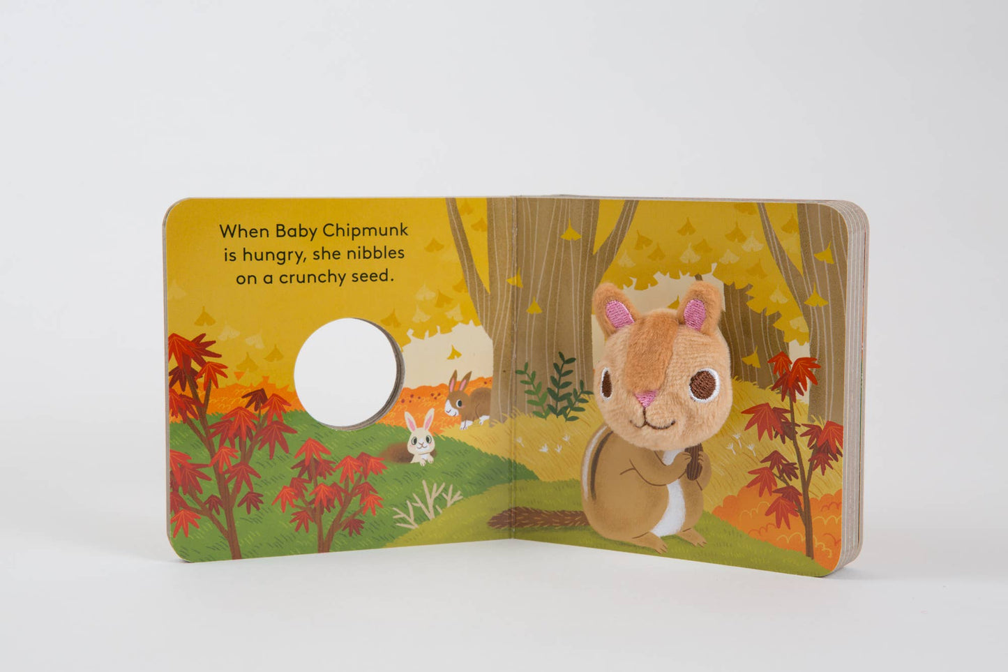 Chronicle Books - Baby Chipmunk: Finger Puppet Book