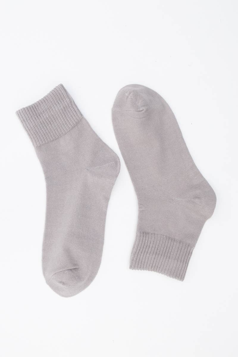 Leto Accessories - Happy Feet Embroidered Socks 🙃 - Fun Vibes