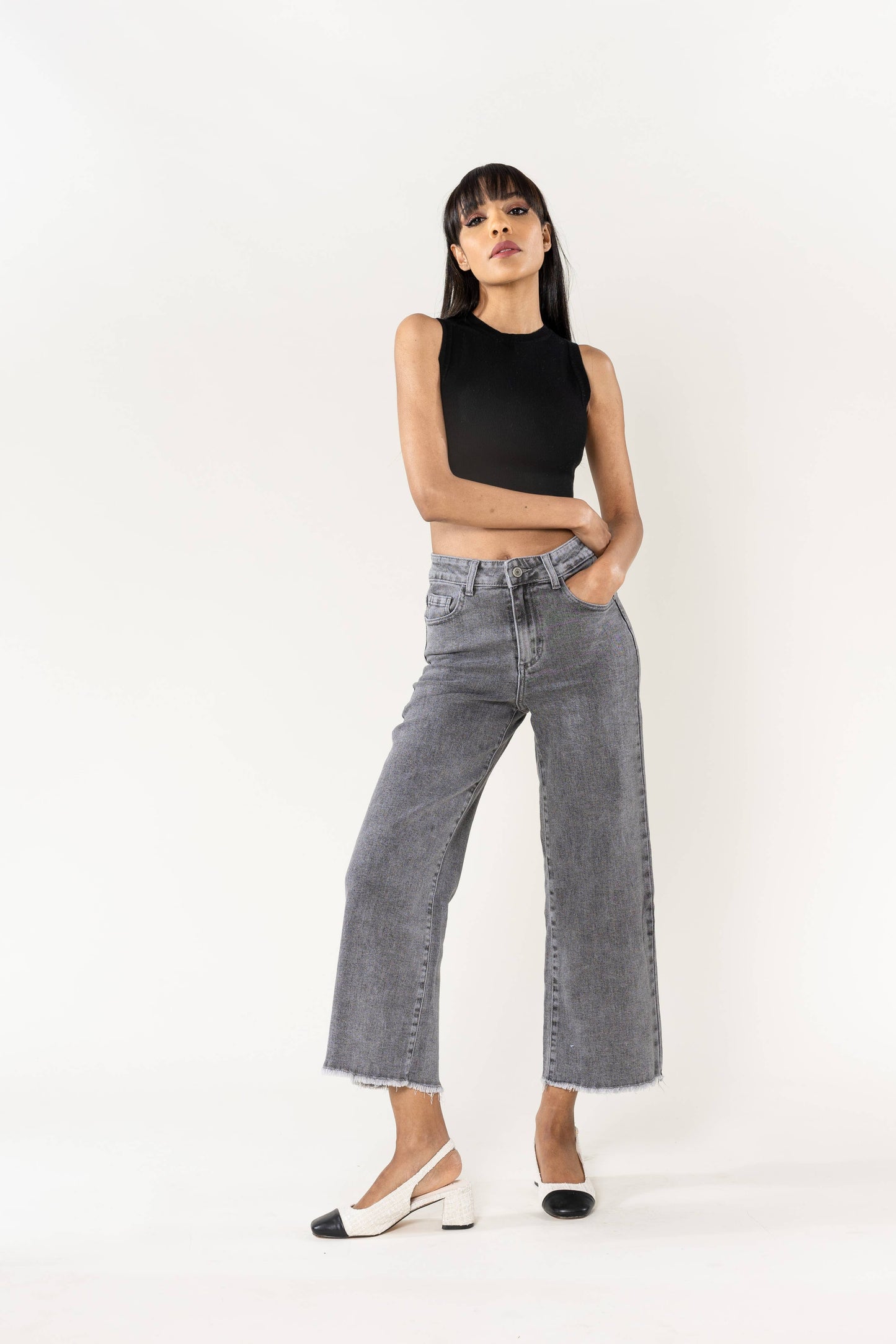 Nina Carter - Jean Nina Carter flare cropped frayed stretch QY1850