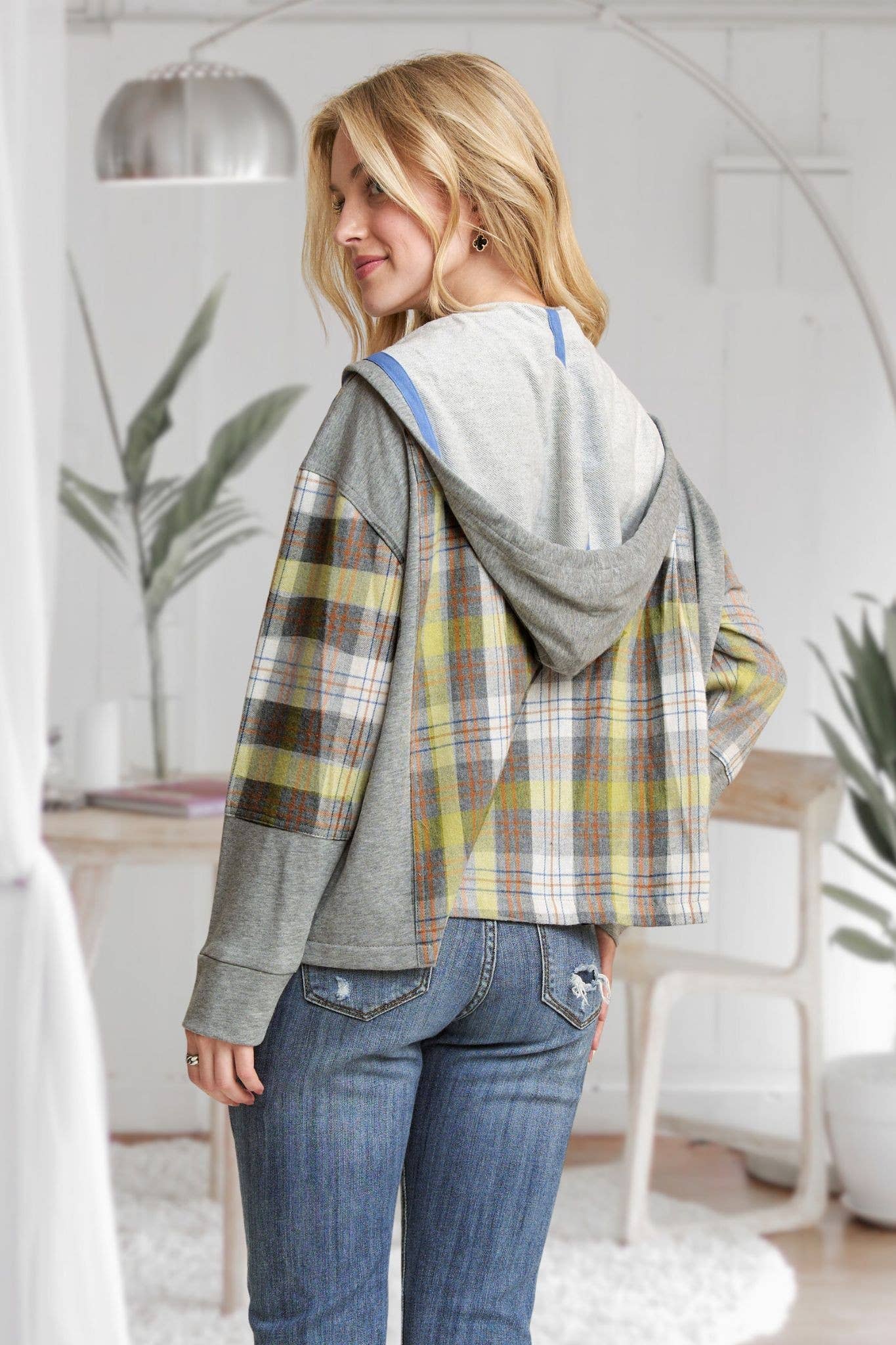 ADORA LA - CEJ3671WN - BUTTON DOWN PLAID HOODIE SHACKET