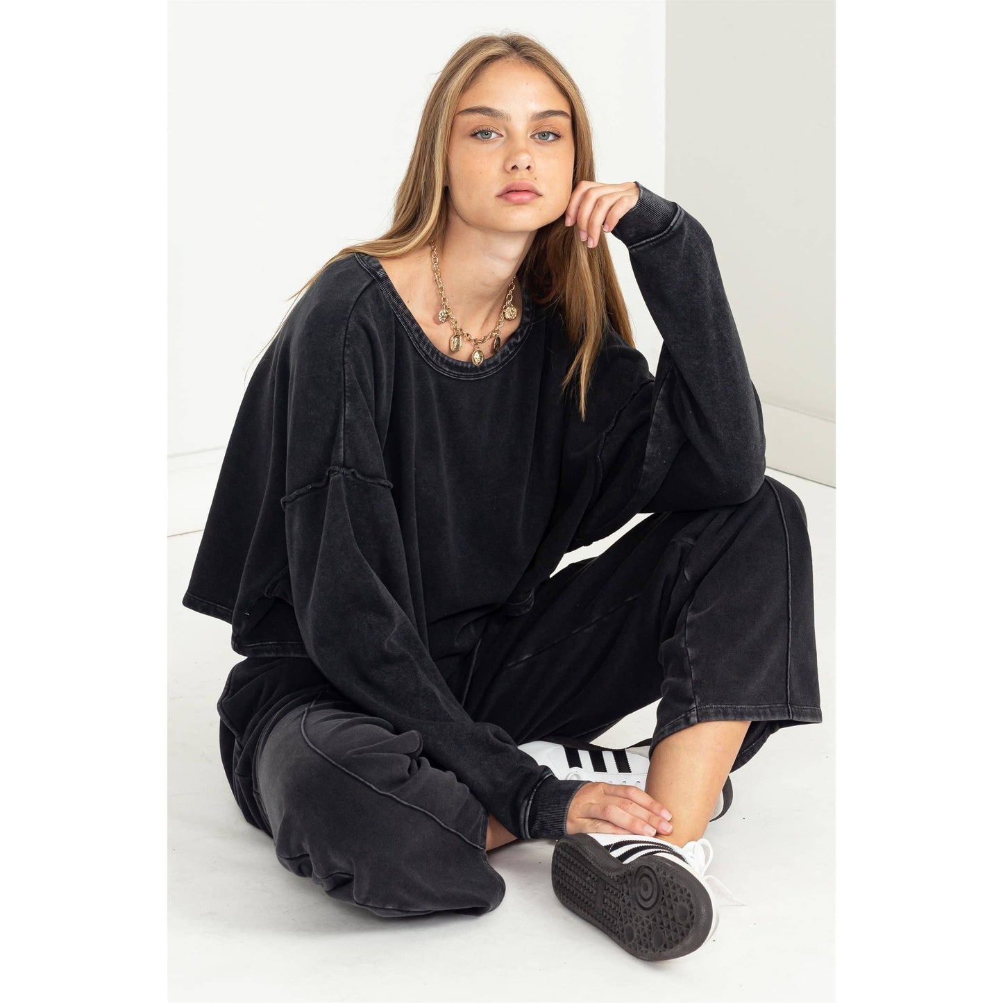 LEISURE LOVING OVERSIZED SWEATSHIRT: VINTAGE PLUM / S