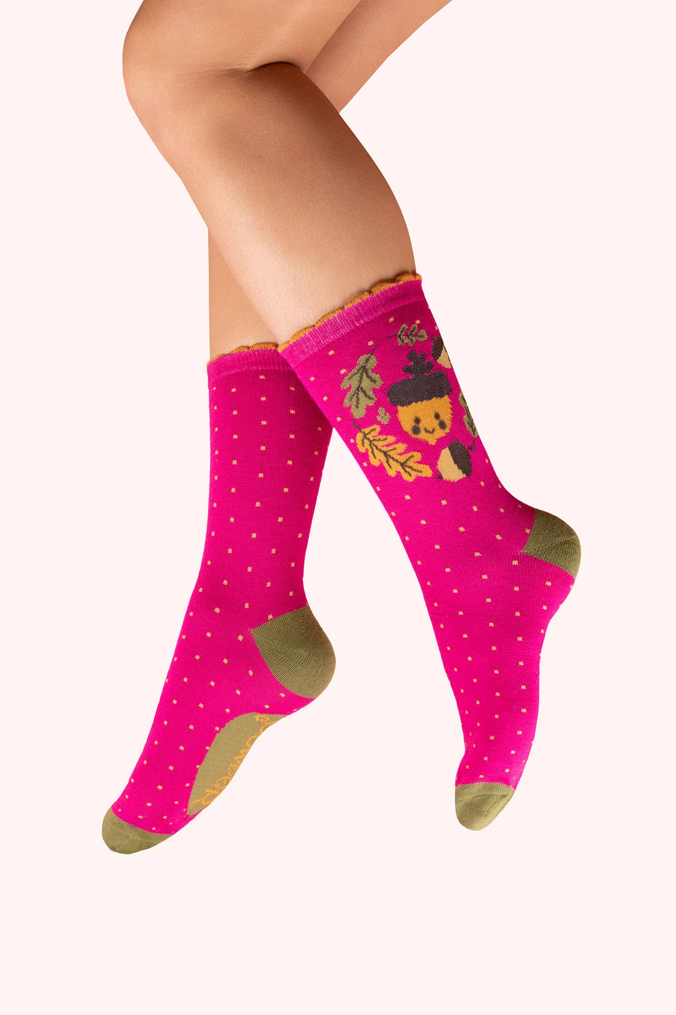 Powder Design inc - US - Women's Ankle Socks - Happy Acorn, Fuchsia