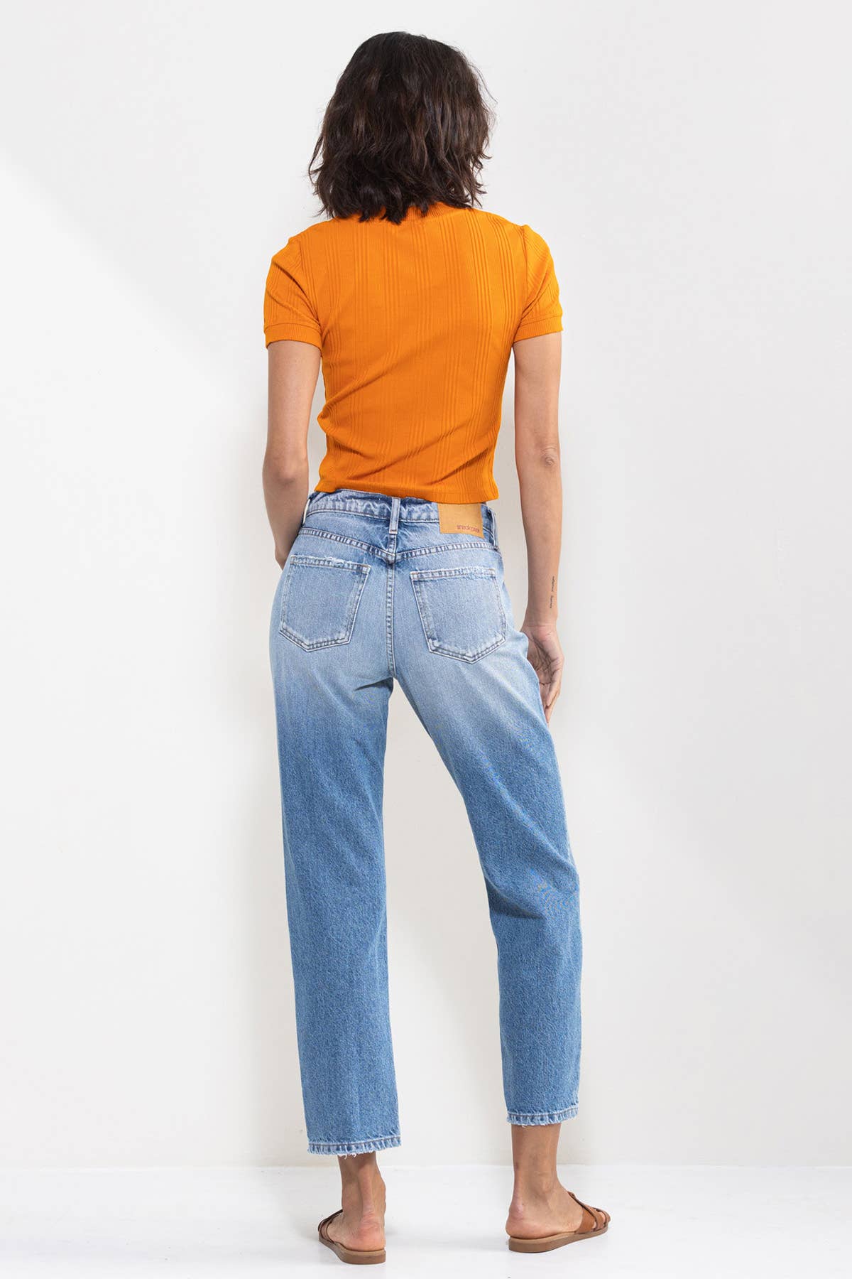 SneakPeek - HIGH RISE STRAIGHT JEANS IN VINTAGE LIGHT WASH SP-P12063
