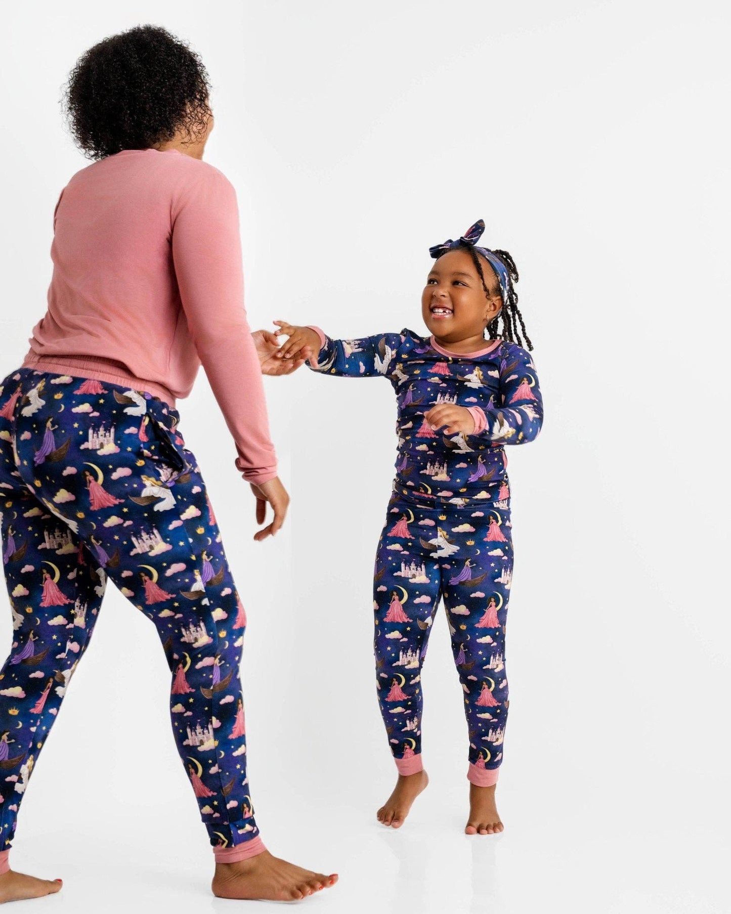 Jammie Session formerly Big Dreams Little Jammies - Enchanted Empire Long Sleeve Kids Bamboo Pajamas sets, Baby toddler Unisex kids sleepwear, Gender natural Clothing, Kids outfit, Matching Family Pajamas,