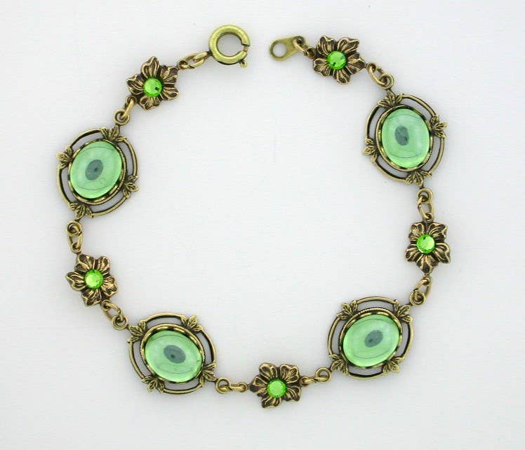 VintageJewelrymine - Victorian Style Crystal Cabochon Bracelet - Peridot