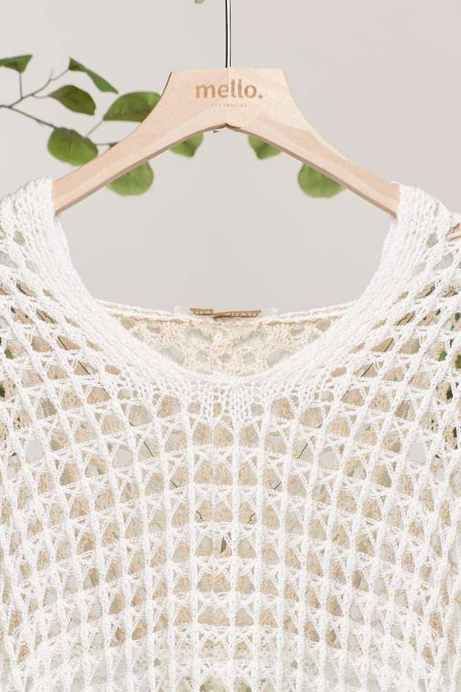Mello. - Hooded Wide V Neck Crochet Top with Front Pocket