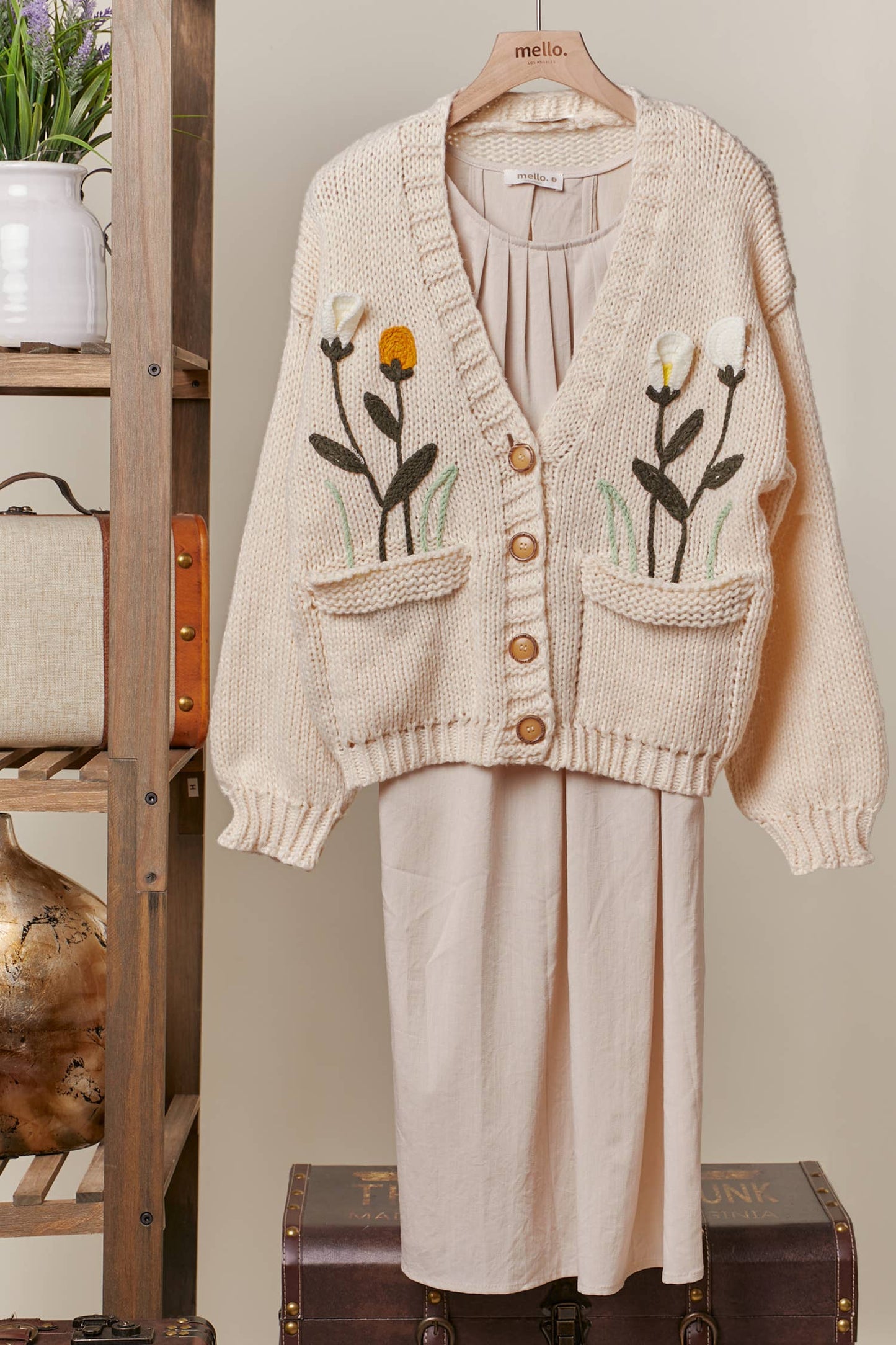 Mello. - Flower Embroidered Knit Cardigan