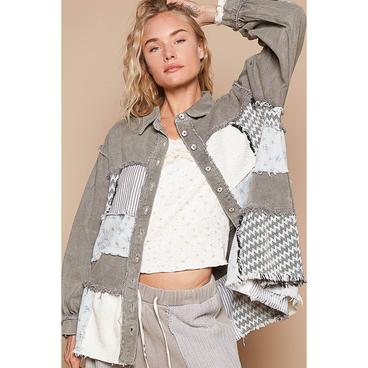 Pol Clothing - Oversize balloon sleeve mix fabrication jacket