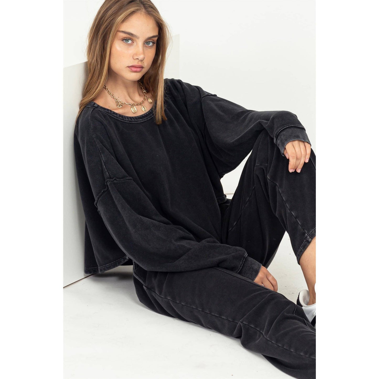 LEISURE LOVING OVERSIZED SWEATSHIRT: VINTAGE PLUM / S