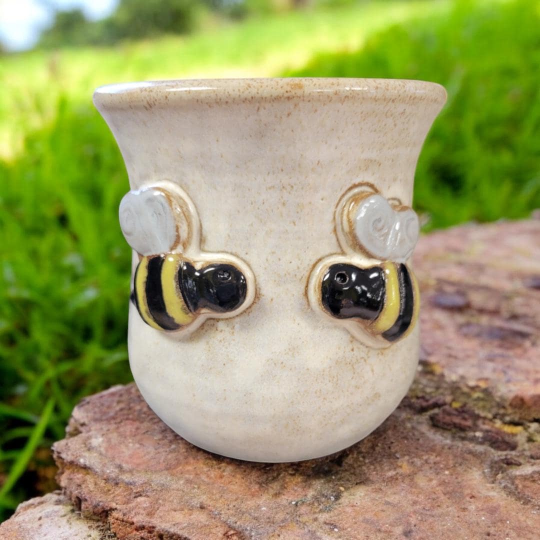 MudWorks Pottery - Bee Mug.