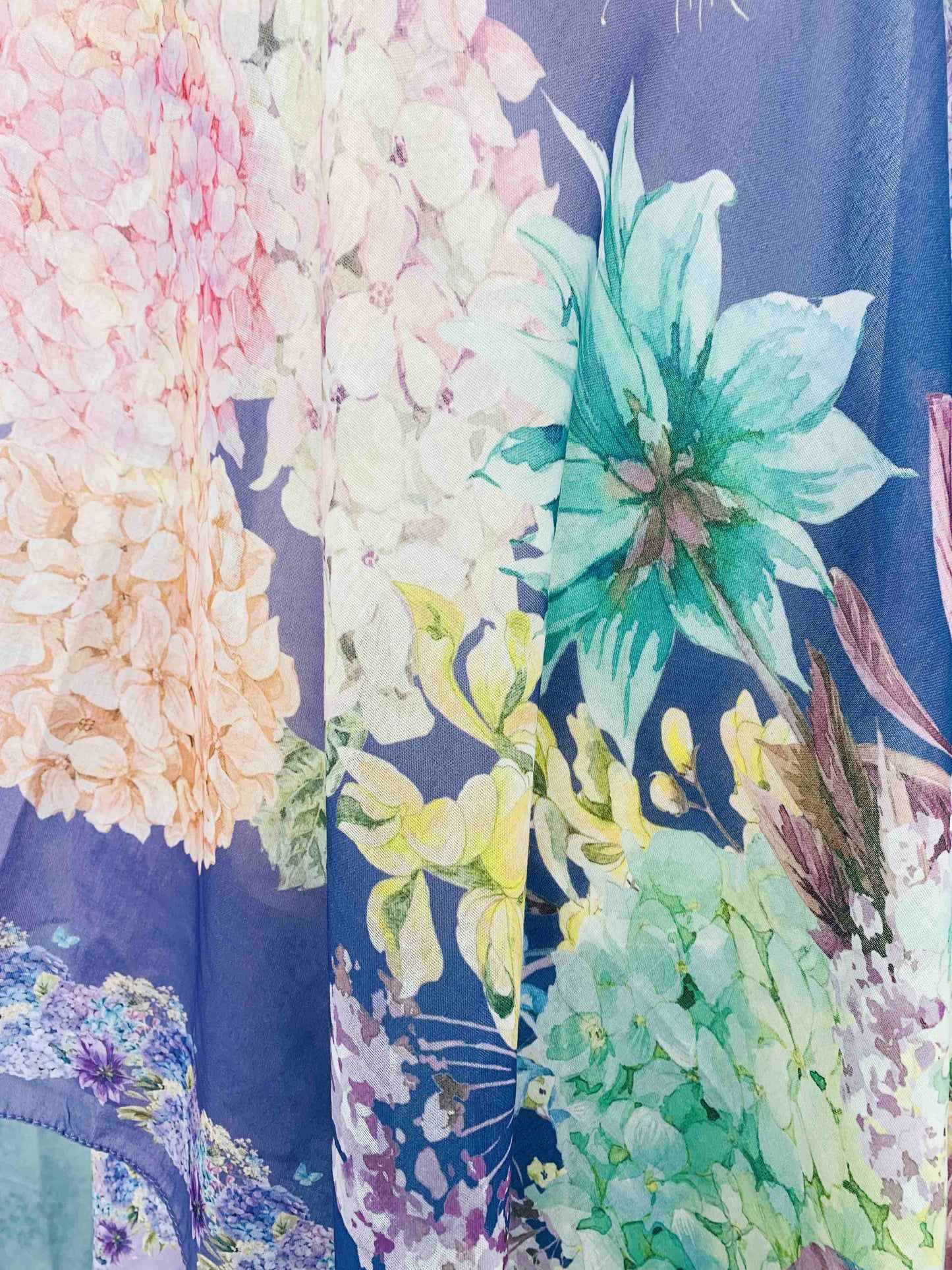 JC Sunny Fashion - Purple Hydrangea Scarf/Shawl