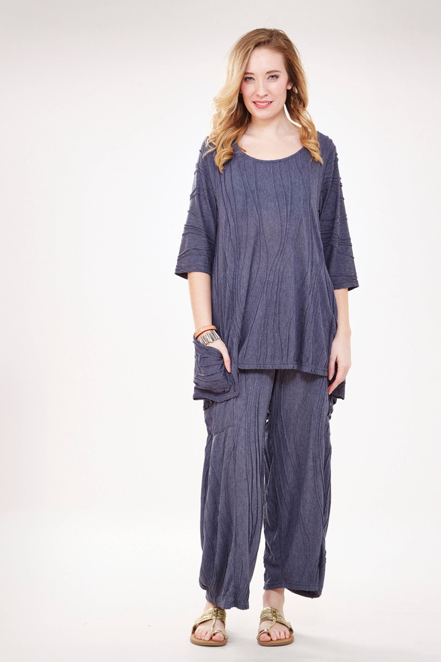 Stitch Pocket Top. WN1520