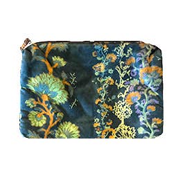 Napoli Velvet Pouch Cypress: 7.5" by 5" / Cypress