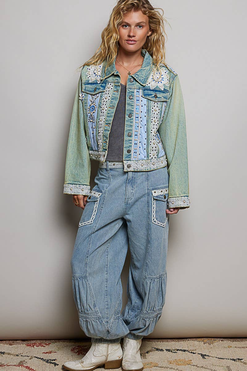 Pol Clothing - Cropped Pearl Studs Floral Patch Trim Denim Jacket
