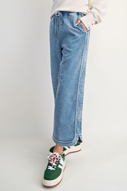 Mineral Washed Wide Leg Jean