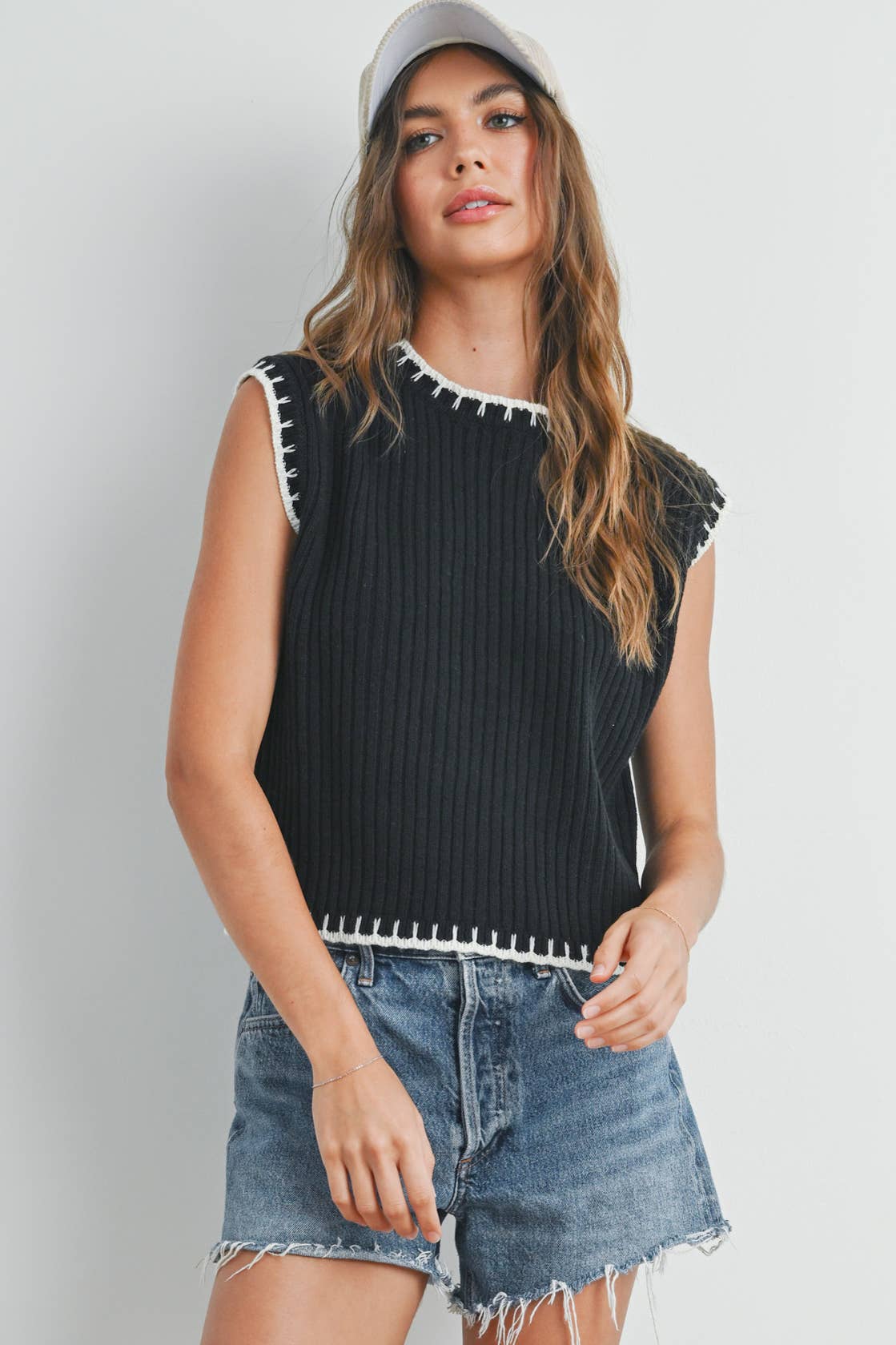 BUTTERMELON - SOLID CAP SLEEVE SWEATER VEST - BMW7447