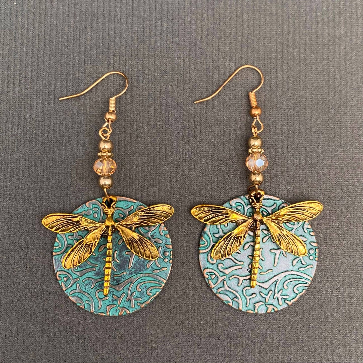Mio Queena - Dragonfly Dangle Earrings