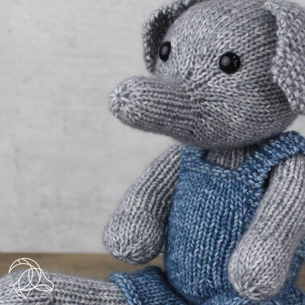 Hardicraft - DIY Knitting Kit - Freek Elephant