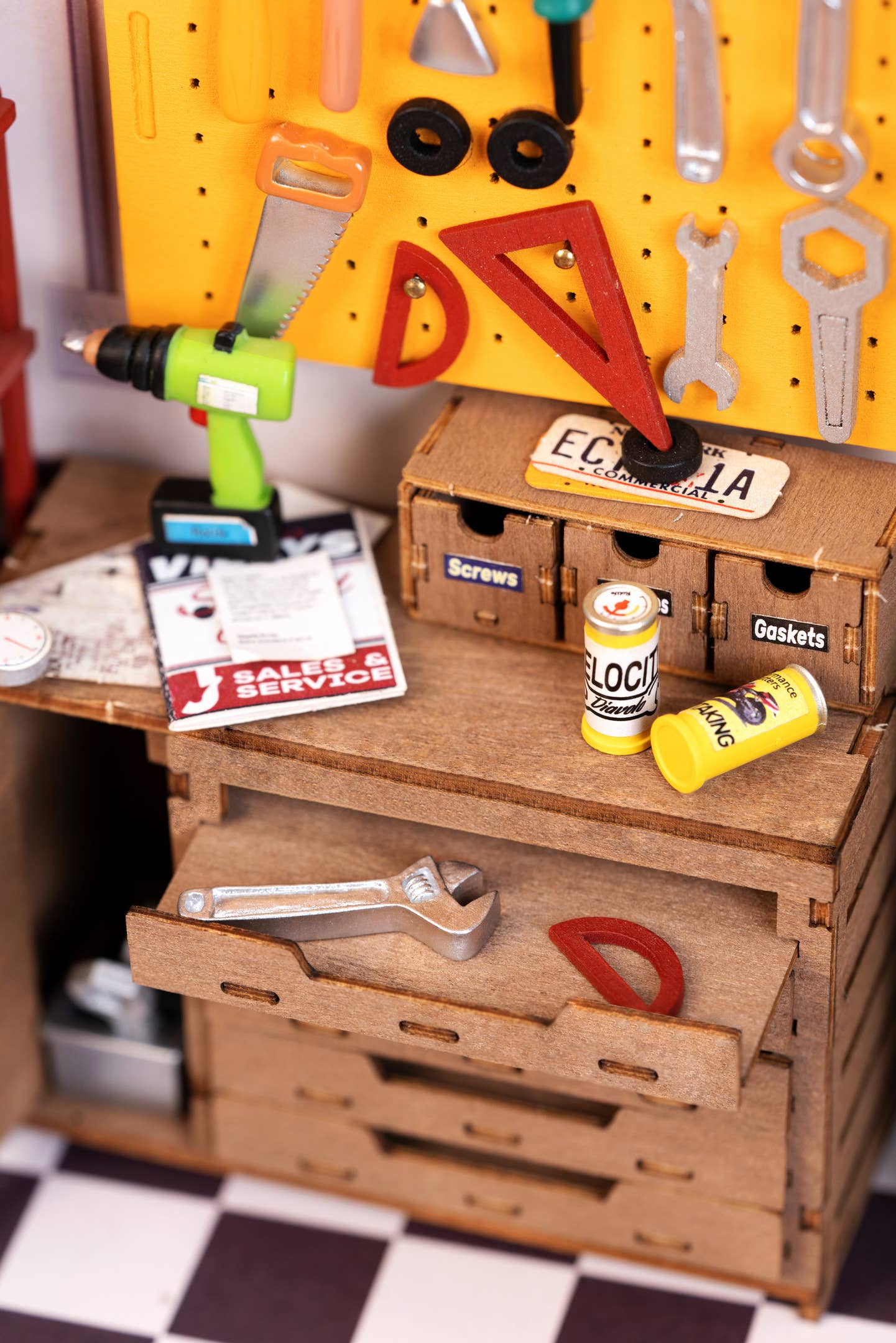 Hands Craft - DIY Miniature House Kit: Garage Workshop
