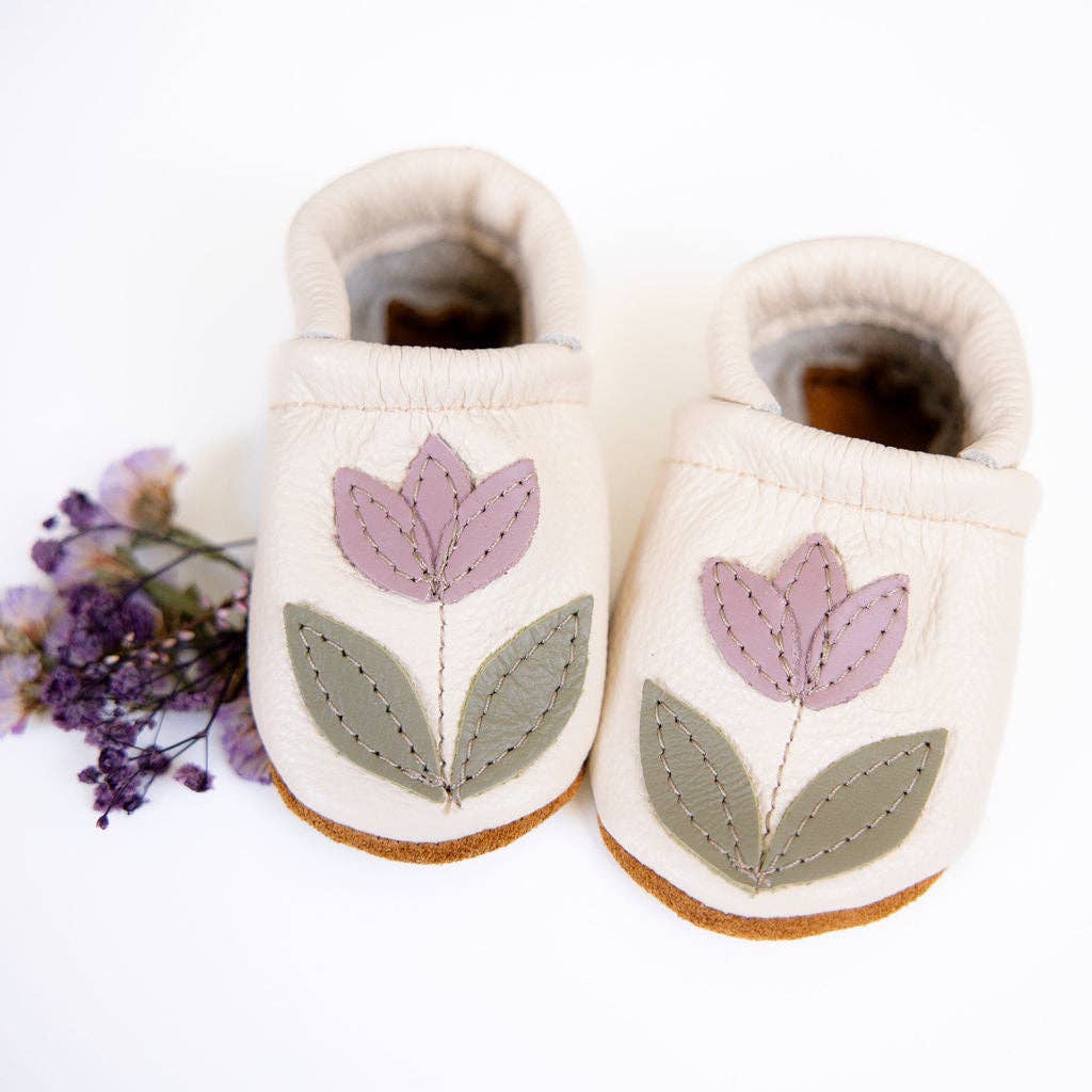 Starry Knight Design - Tulip on Cream Leather Shoes Moccs Baby and Toddler