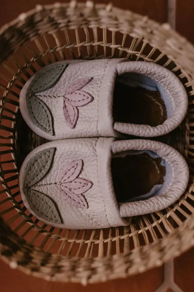 Starry Knight Design - Tulip on Milk Leather Shoes Moccs Baby and Toddler