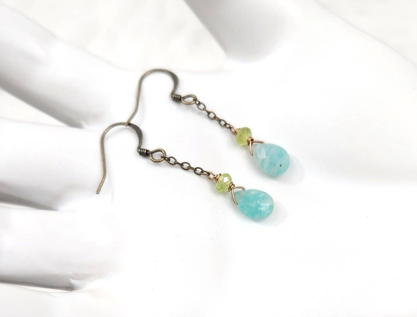 Edgy Petal Jewelry - Amazonite and Peridot Dainty Chain Earring