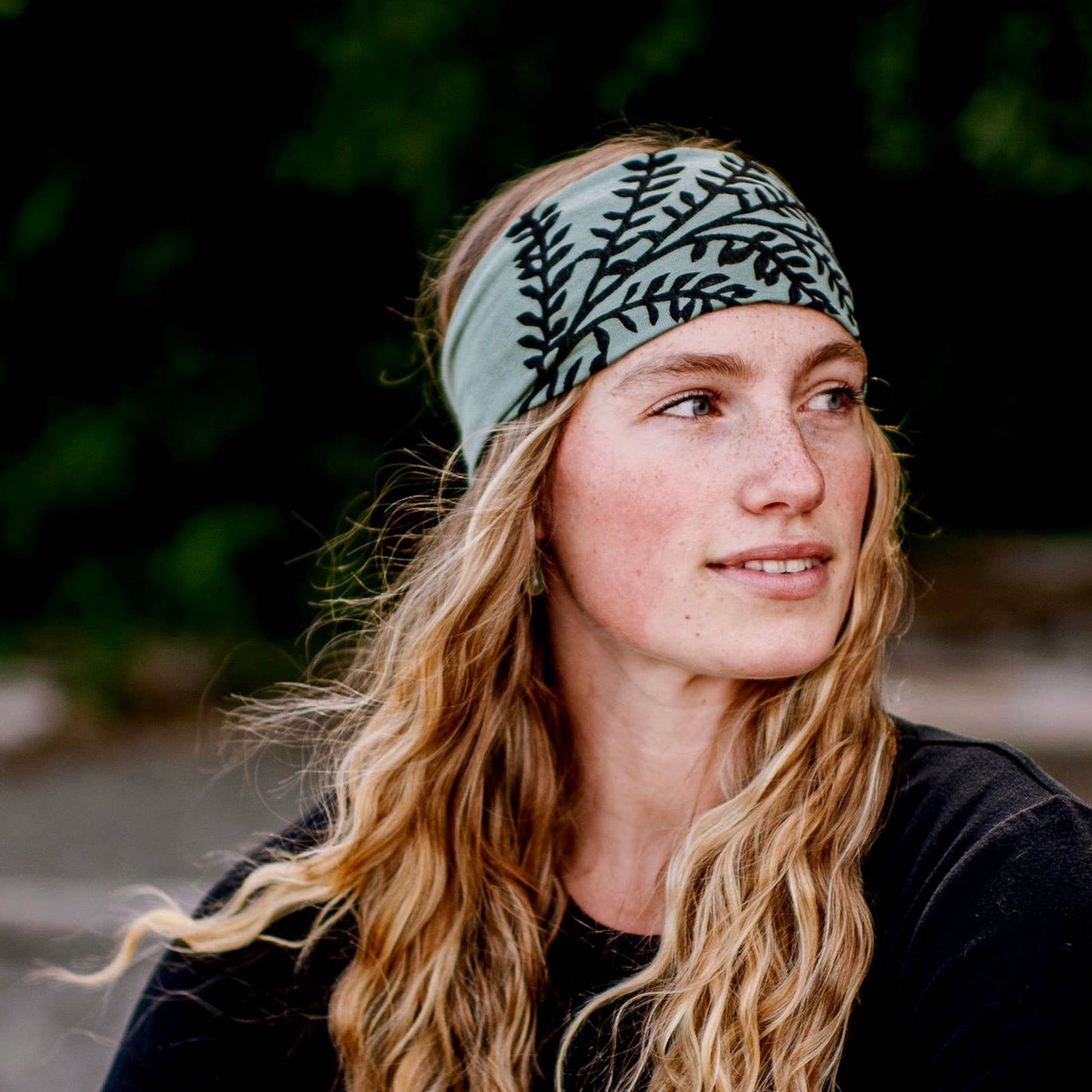 Windsparrow Studio - Headband - Leafy Branch (black ink)