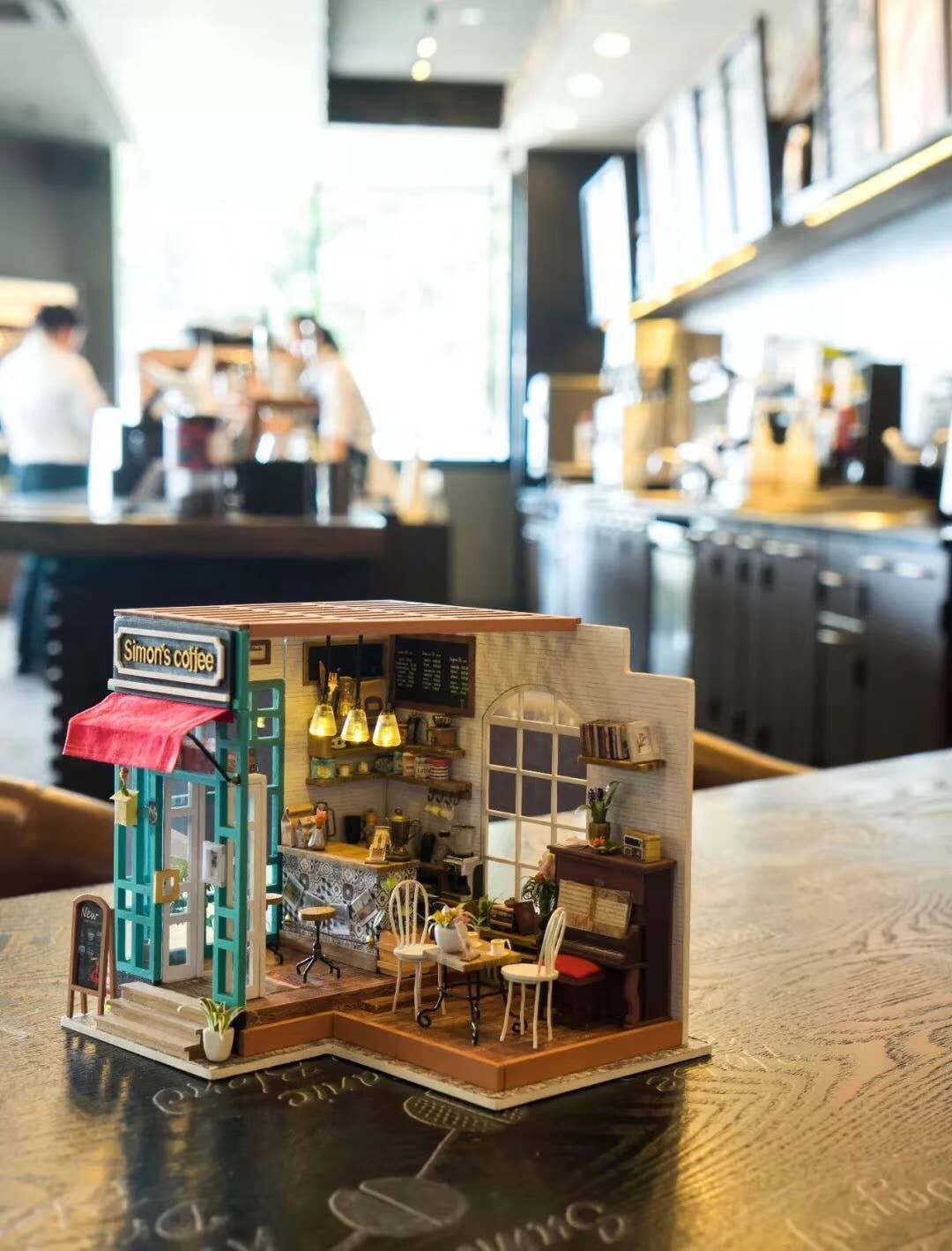 Hands Craft - DIY Miniature House Kit: Simon's Coffee