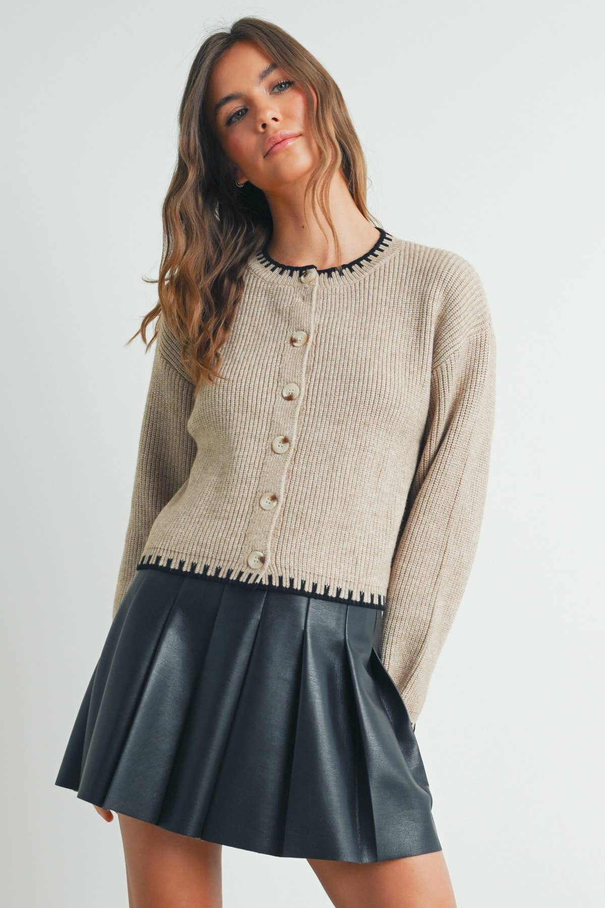 BUTTERMELON - Women's Crewneck Cardigan Sweater - BMC7526