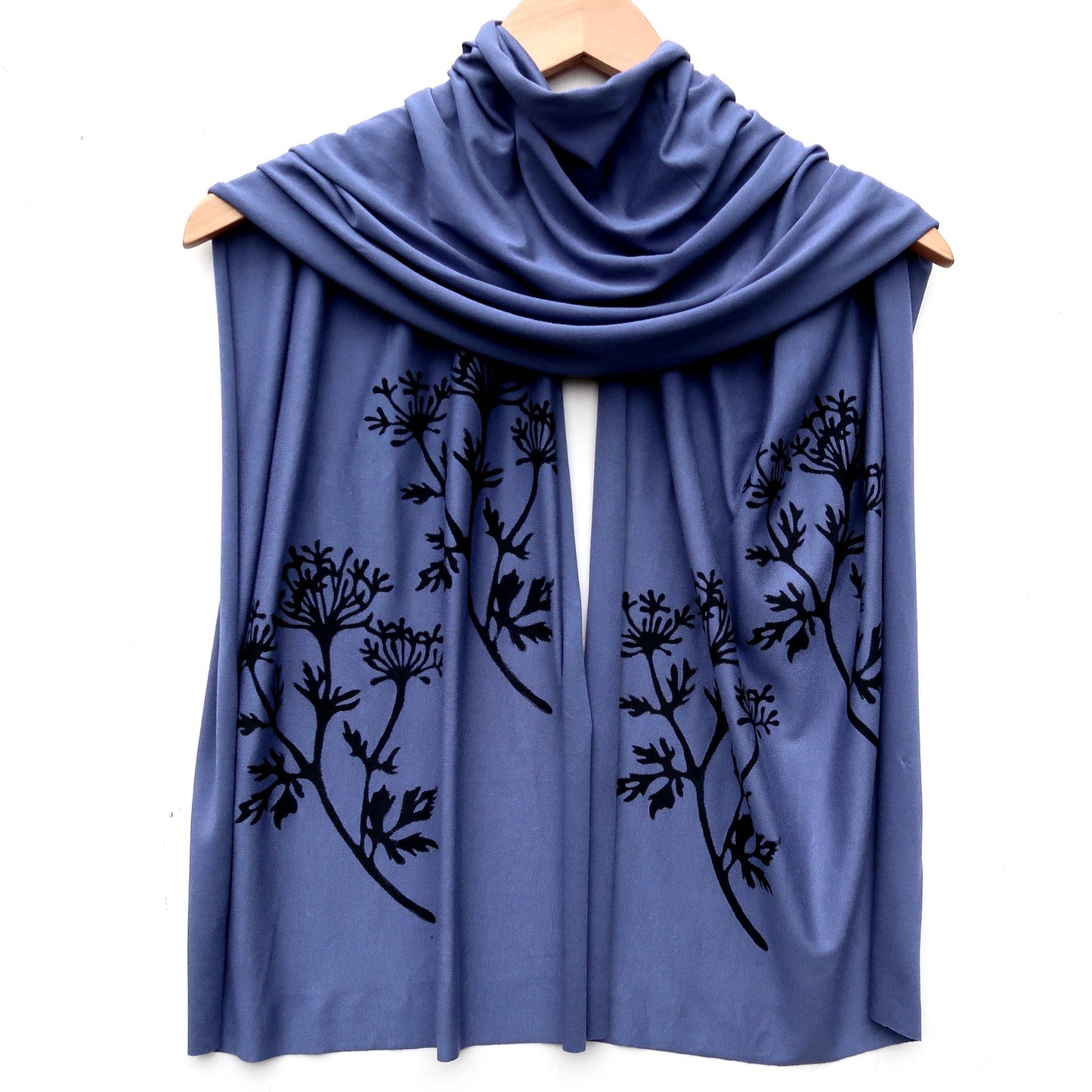 Windsparrow Studio - Scarf - Parsley (black ink)