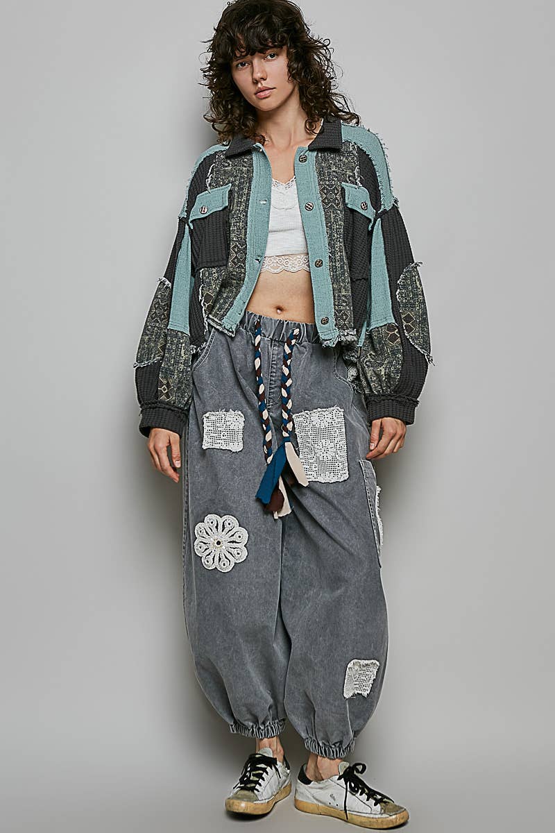 Pol Clothing - Balloon Sleeve Contrast Paisley Pattern Cropped Knit Jacket