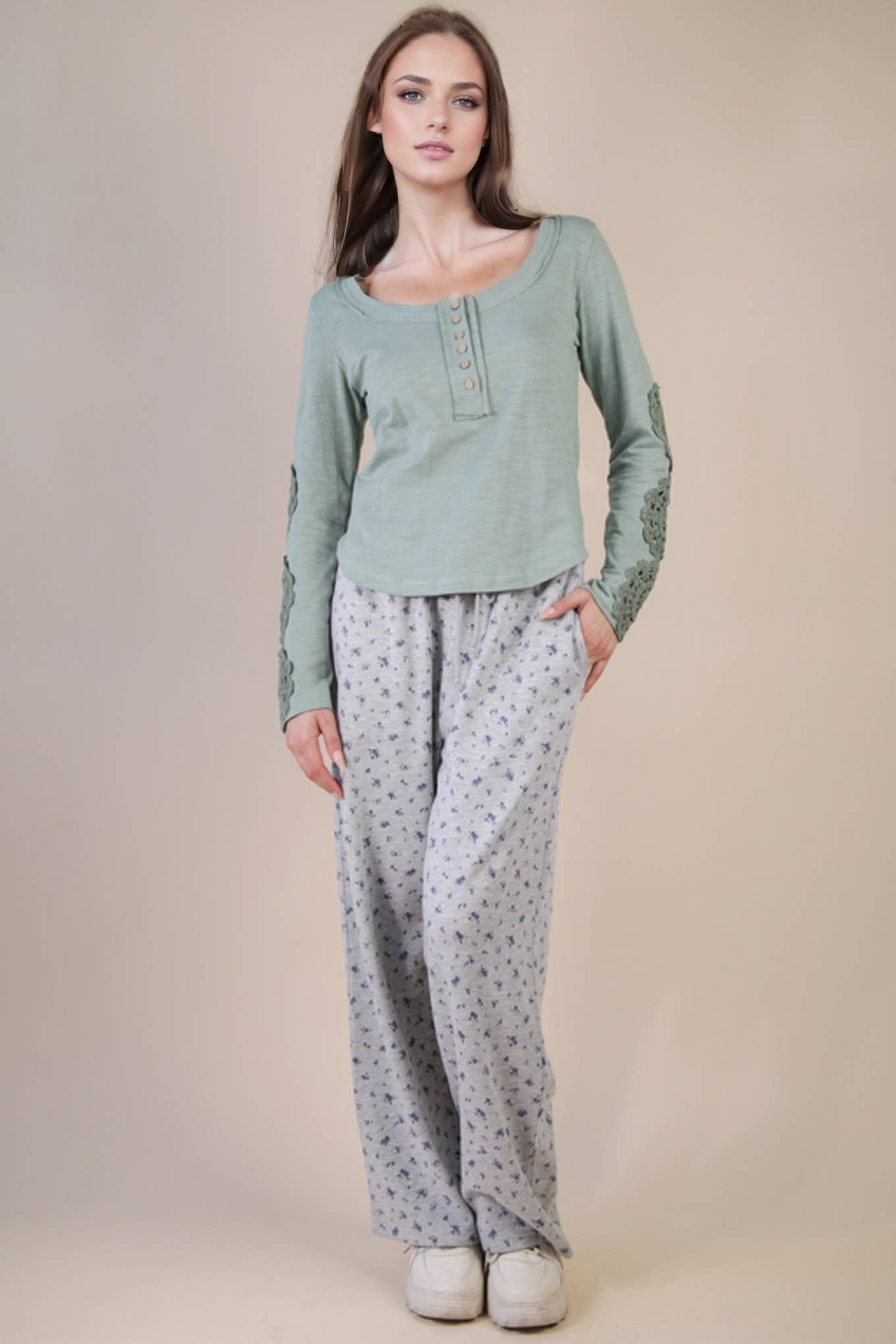 VERY J - NT12252-Sleeve Lace Trim Solid Knit Top