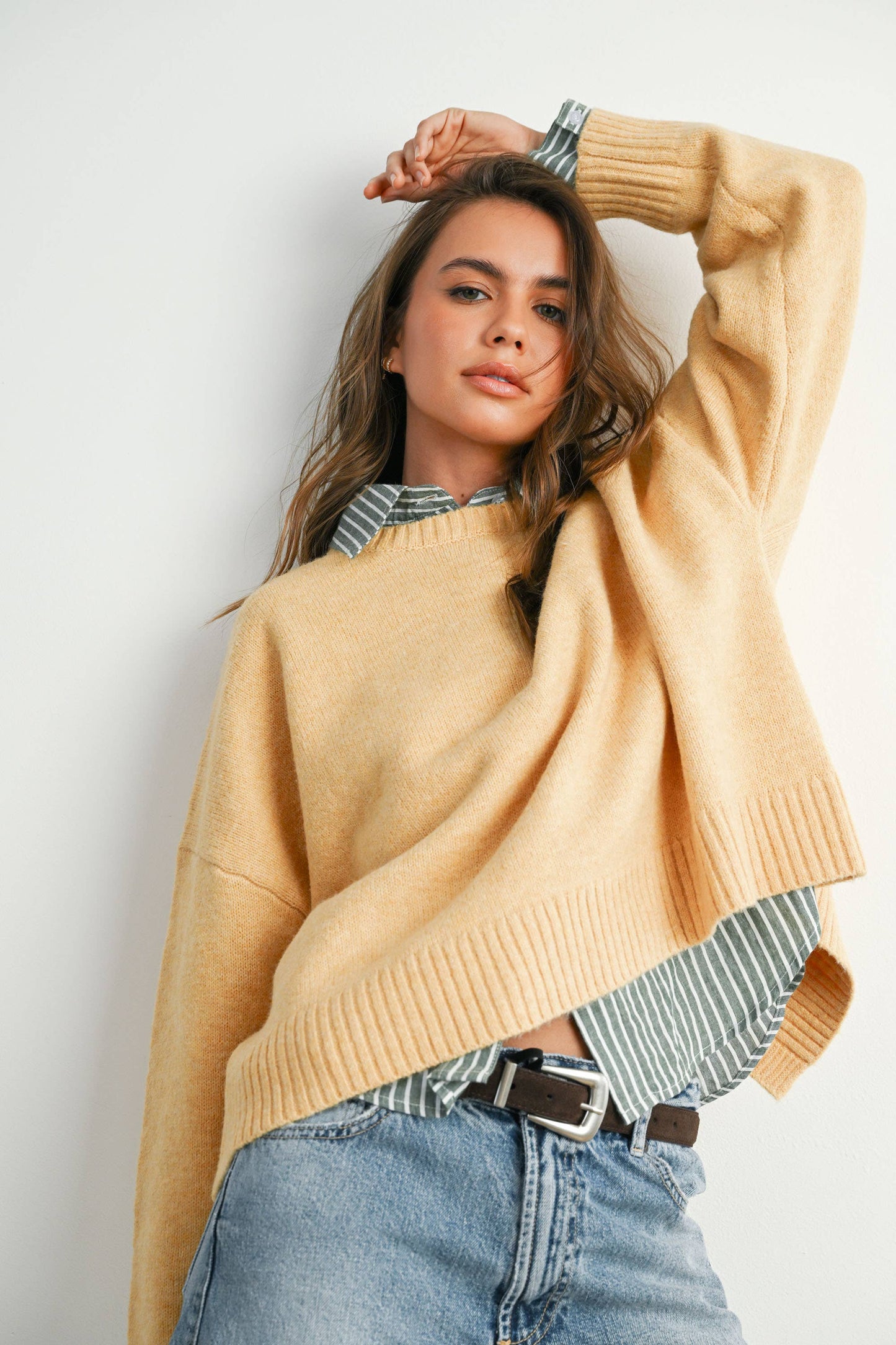 BUTTERMELON - Cropped Striped Button-Up Collared Long Sleeve Top - BMT7915