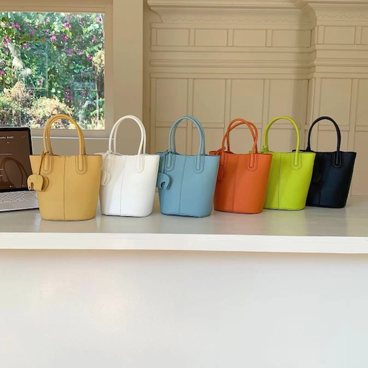 Pretty Persuasions - P25056 Small Tote/Crossbody Bag w/Matching Bag Charm