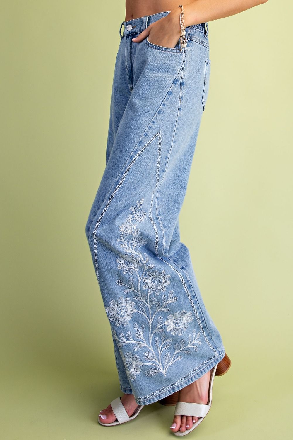 Washed Denim Embroidery Jeans