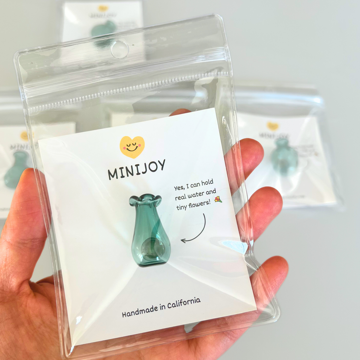 MiniJoy - Mini Glass Vase Magnet, Home&Kitchen Decor, Pet Keepsake