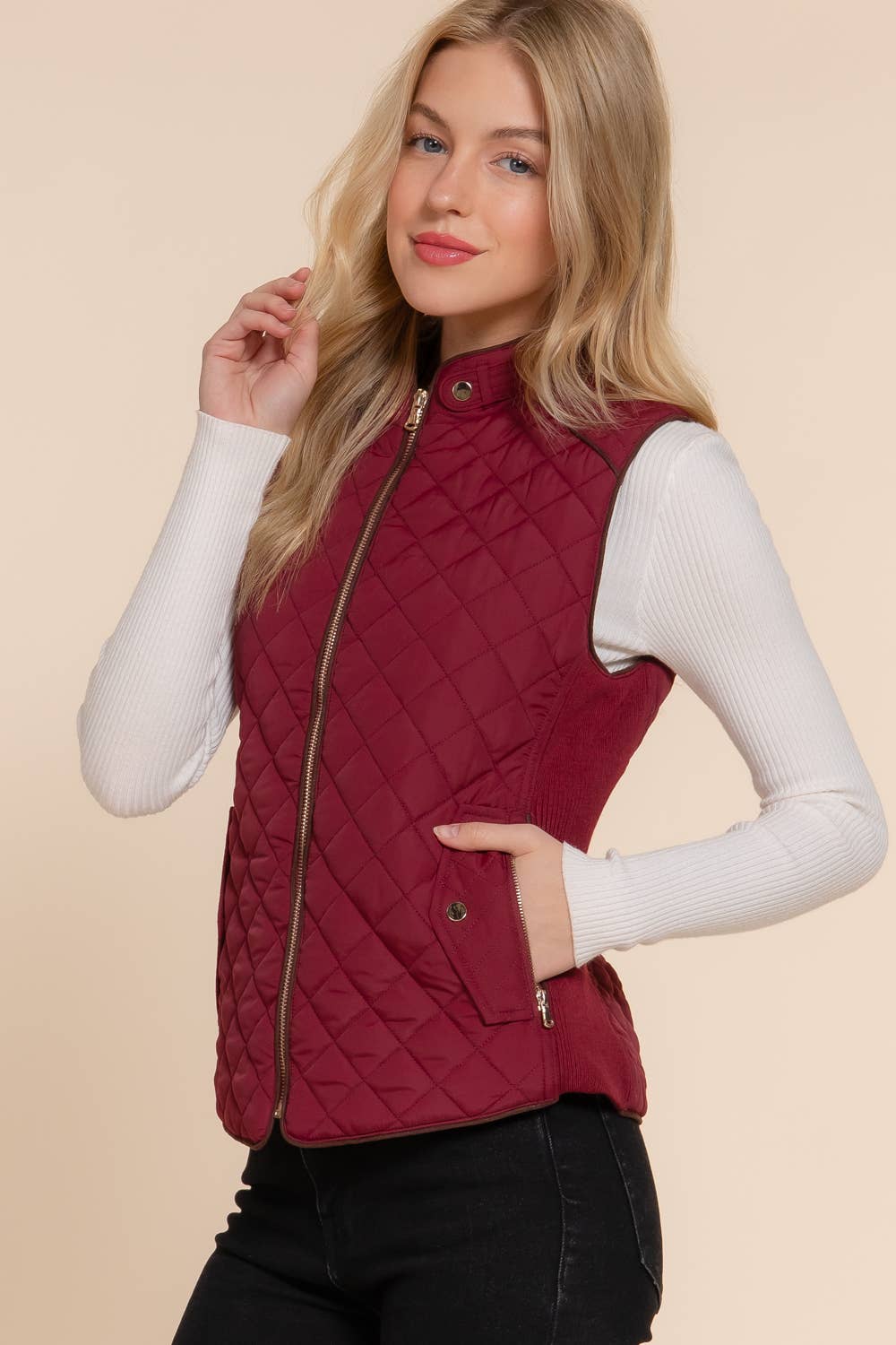 Active Basic | Active USA - Suede Piping Detail Rib Quilted Padding Vest