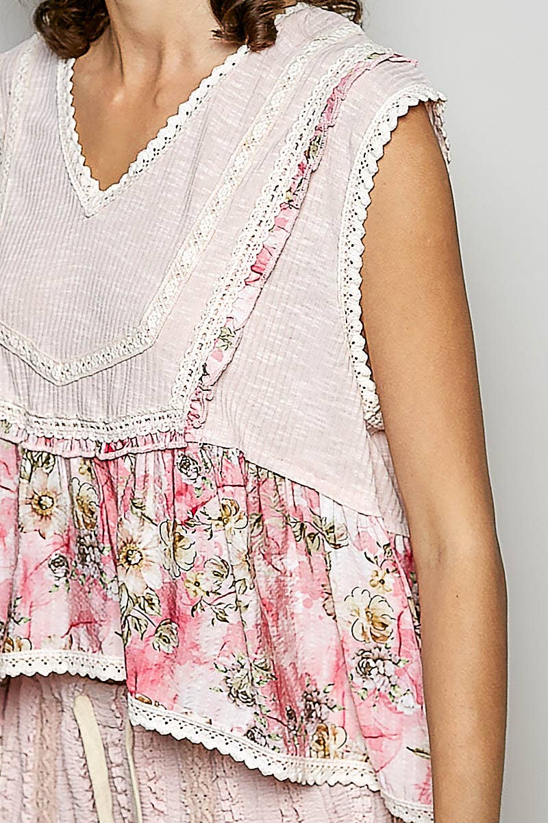 Pol Clothing - V-neck Floral Pattern Trim Ruffle Rib Knitted Sleeveless Top