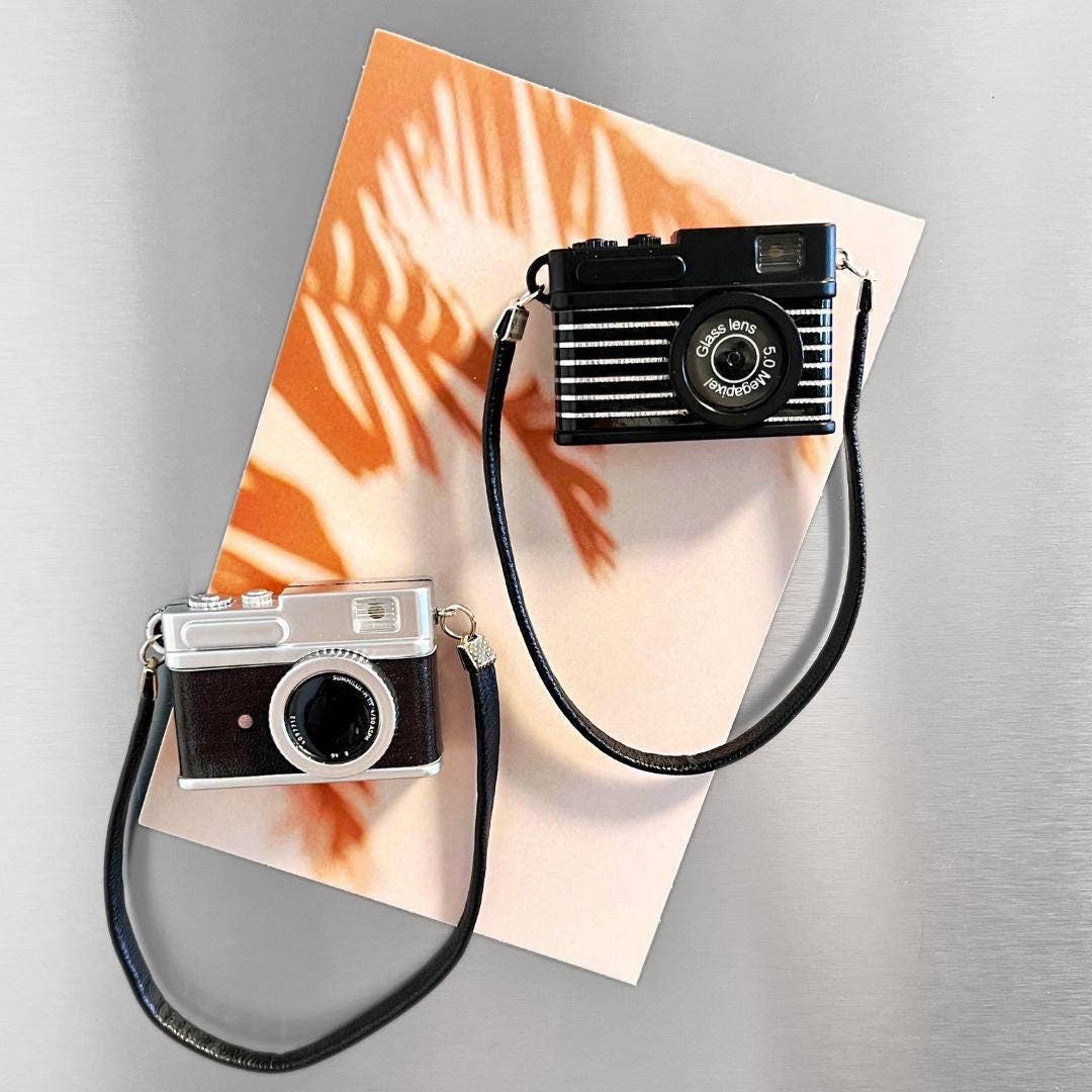 MiniJoy - Retro Camera Fridge Magnet for Photographers & Retro Lovers