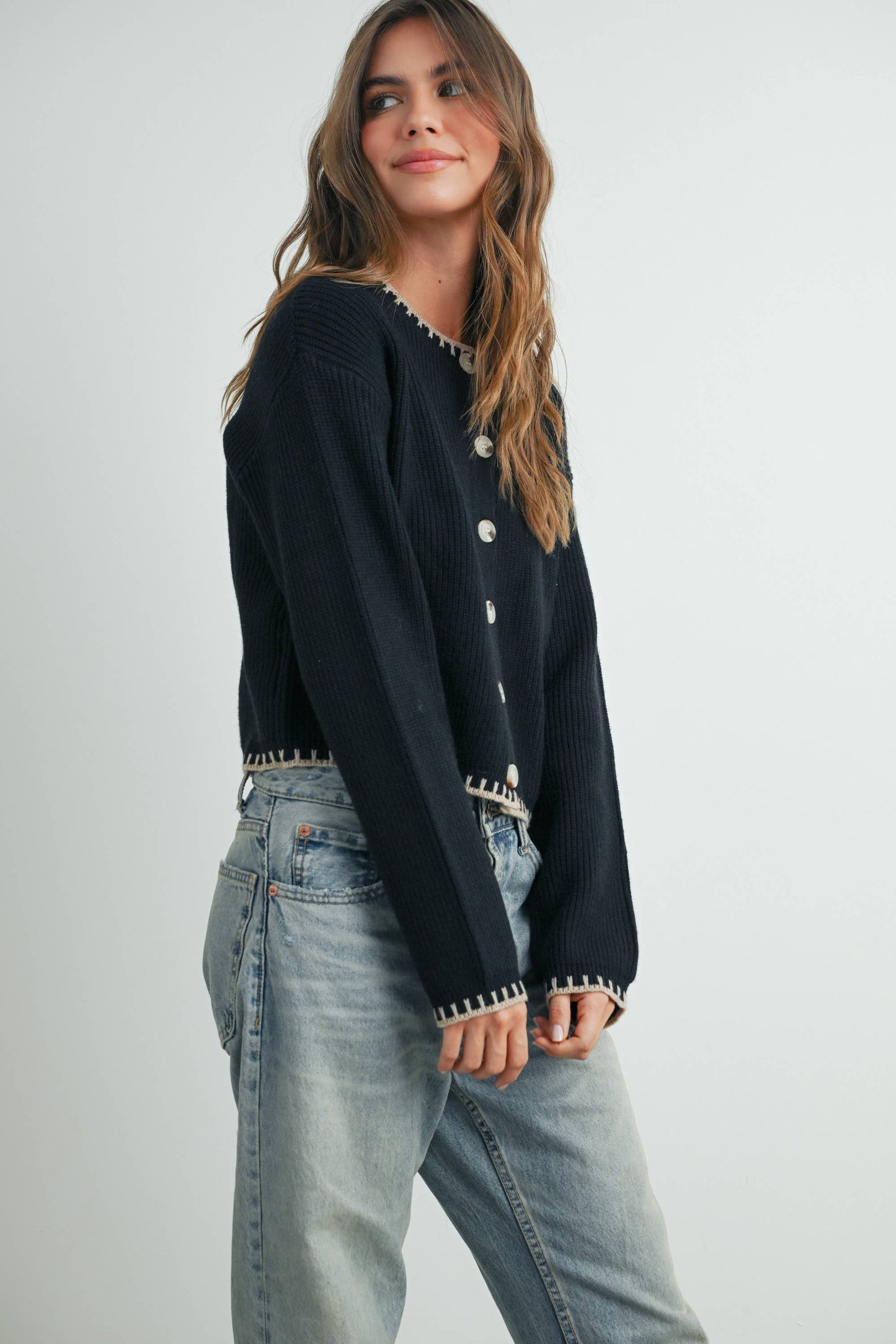 BUTTERMELON - Women's Crewneck Cardigan Sweater - BMC7526