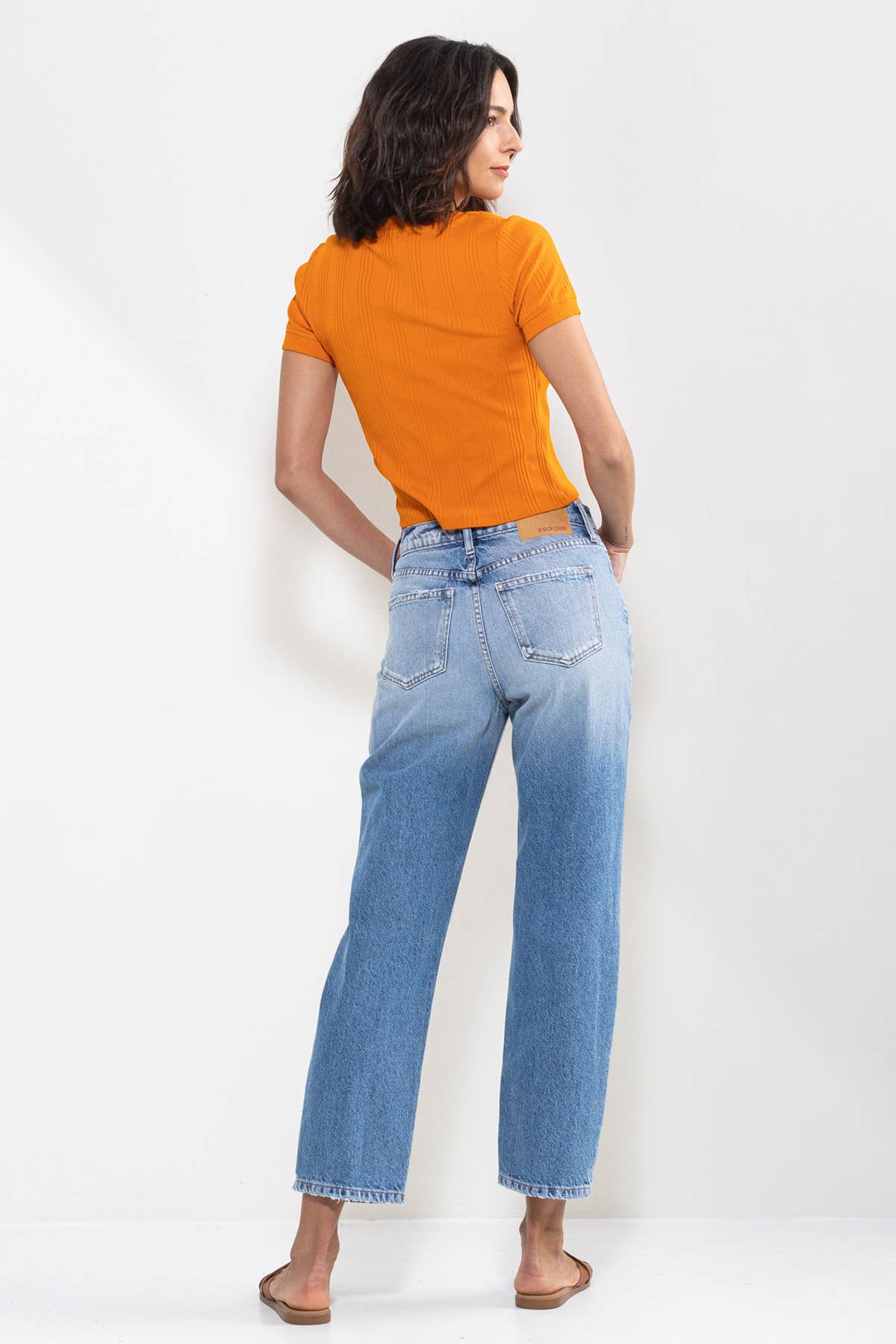 SneakPeek - HIGH RISE STRAIGHT JEANS IN VINTAGE LIGHT WASH SP-P12063