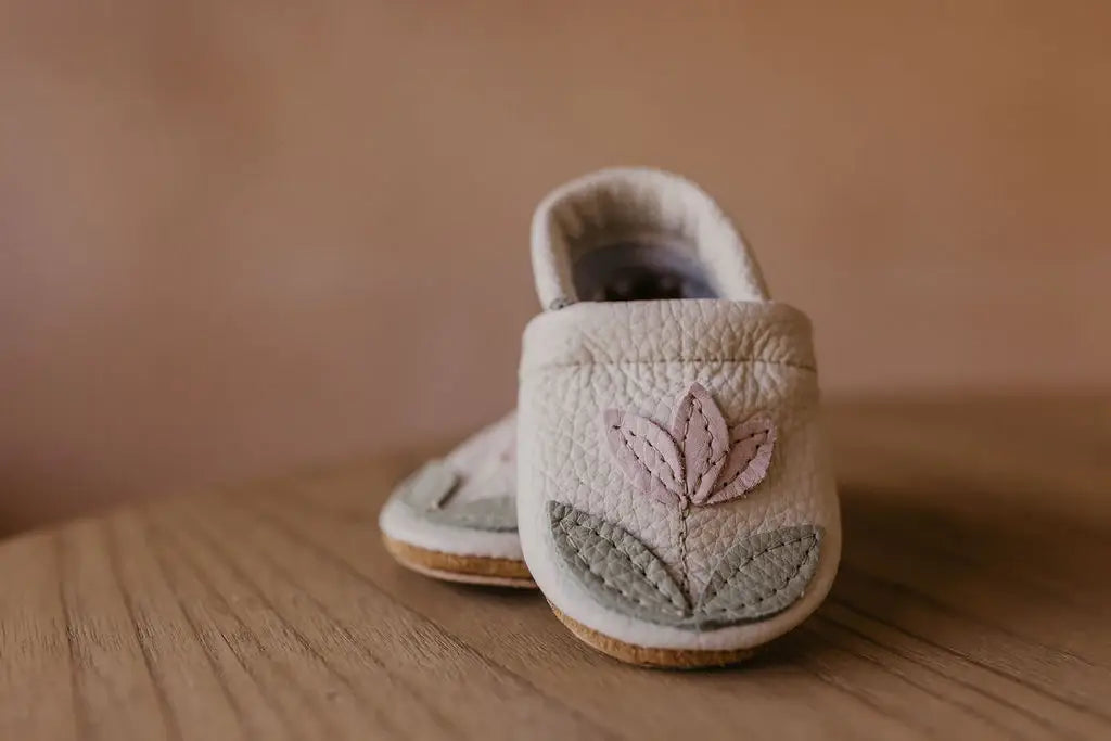 Starry Knight Design - Tulip on Milk Leather Shoes Moccs Baby and Toddler