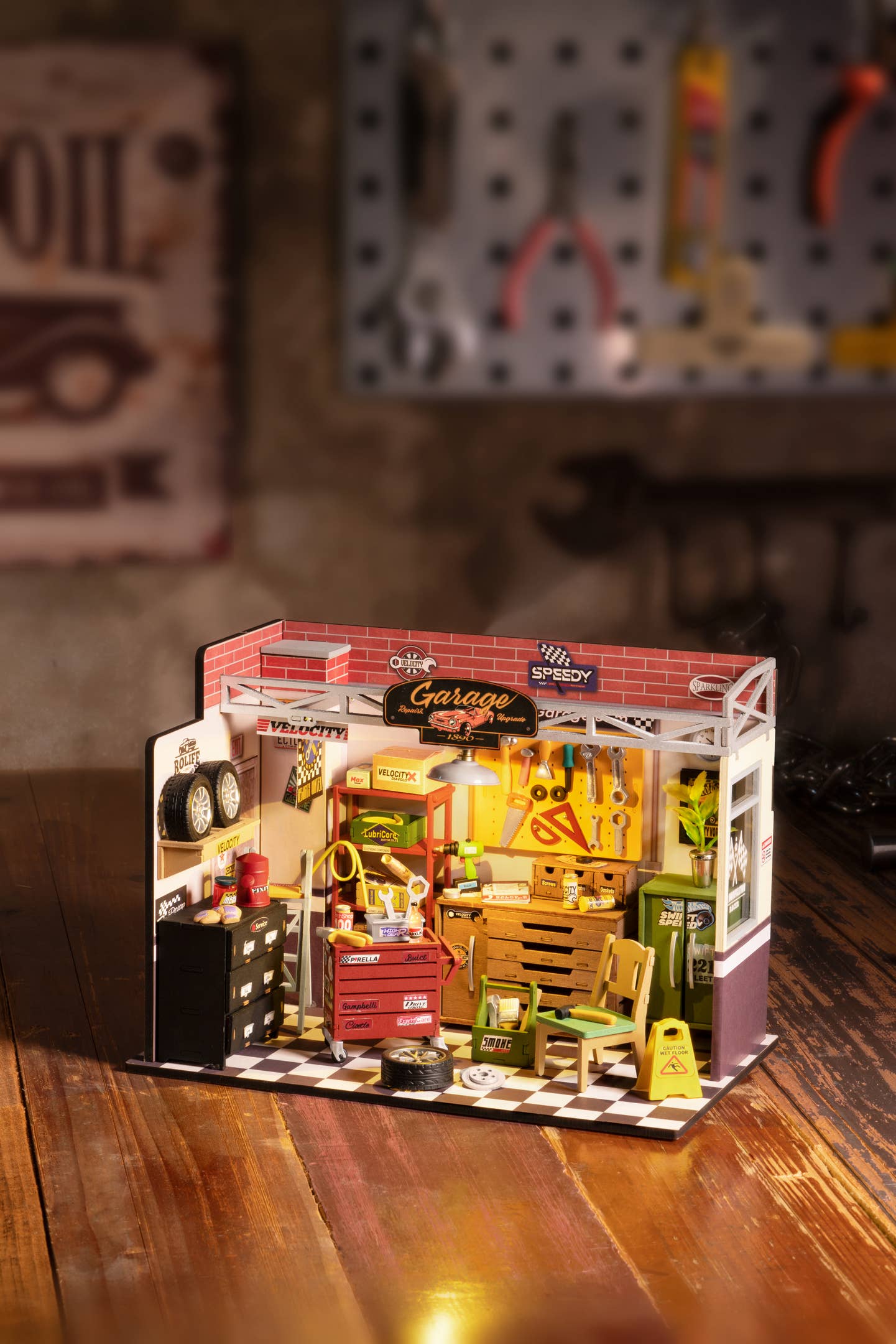 Hands Craft - DIY Miniature House Kit: Garage Workshop