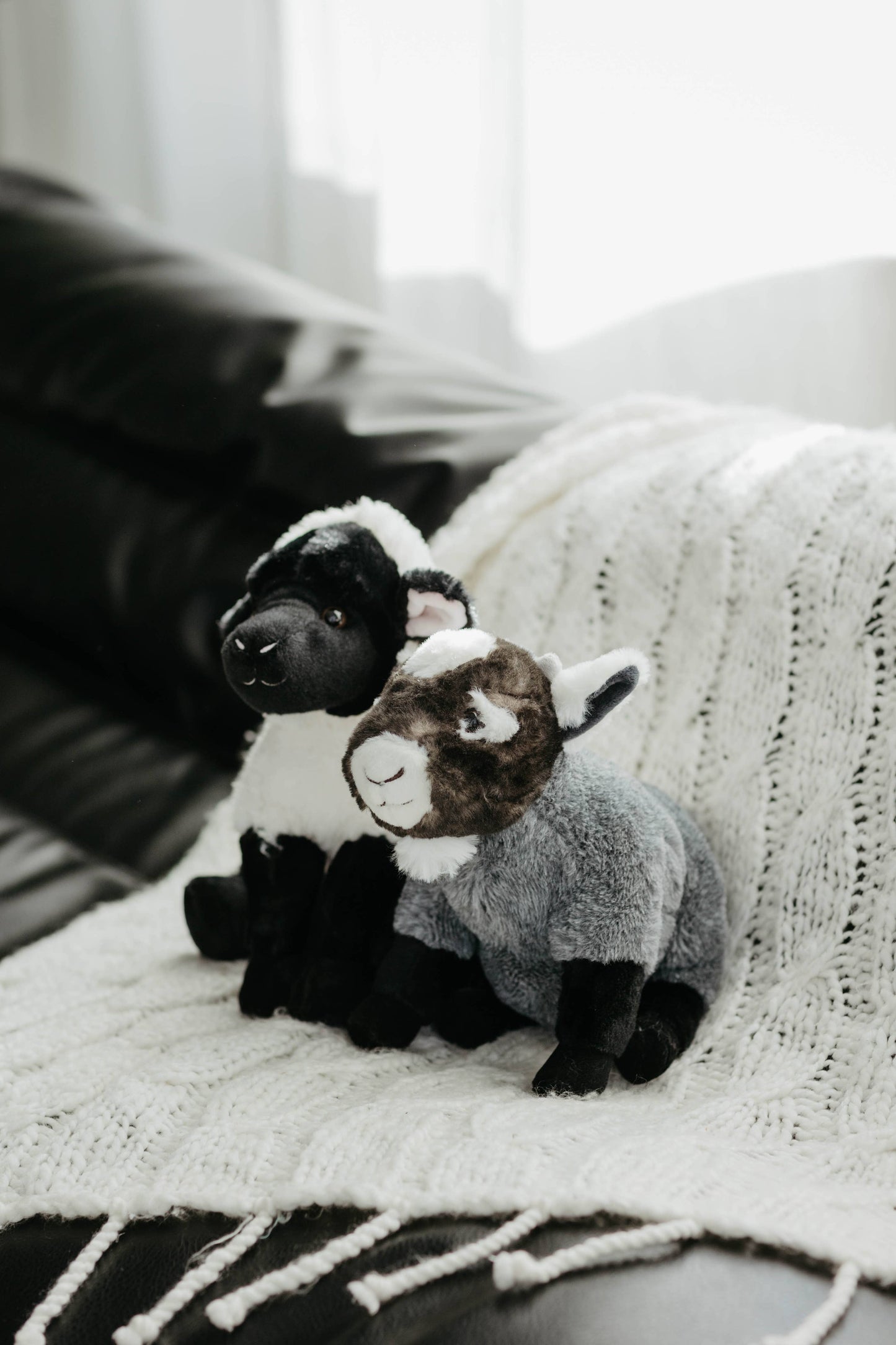 The Petting Zoo - 12" (28cm) Wild Onez Lamb / Sheep